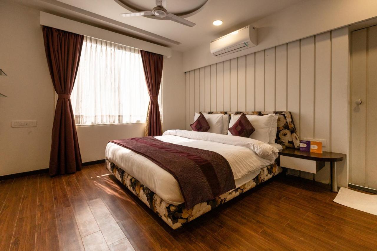 Hotel Clubhouse Nami Residency, Ahmadabad Zewnętrze zdjęcie
