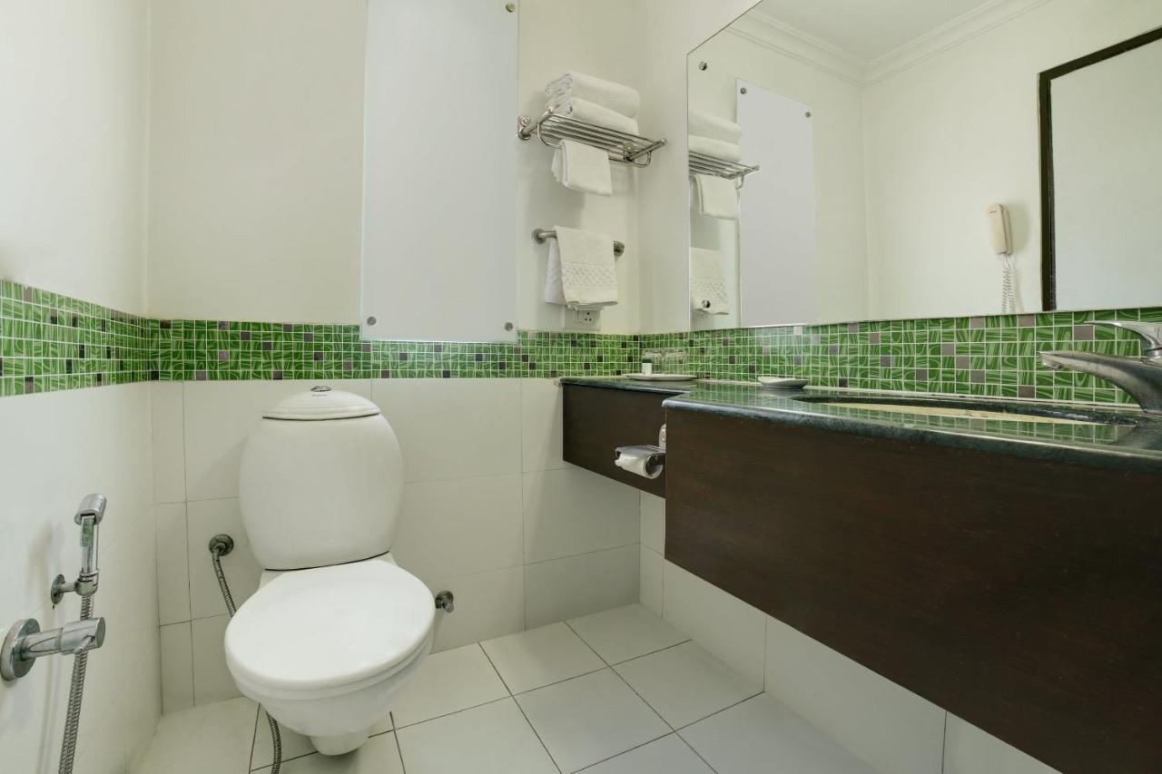 Hotel Clubhouse Nami Residency, Ahmadabad Zewnętrze zdjęcie