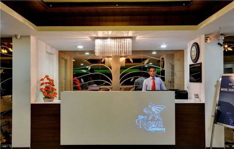 Hotel Clubhouse Nami Residency, Ahmadabad Zewnętrze zdjęcie