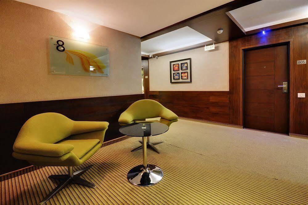 Hotel Clubhouse Nami Residency, Ahmadabad Zewnętrze zdjęcie